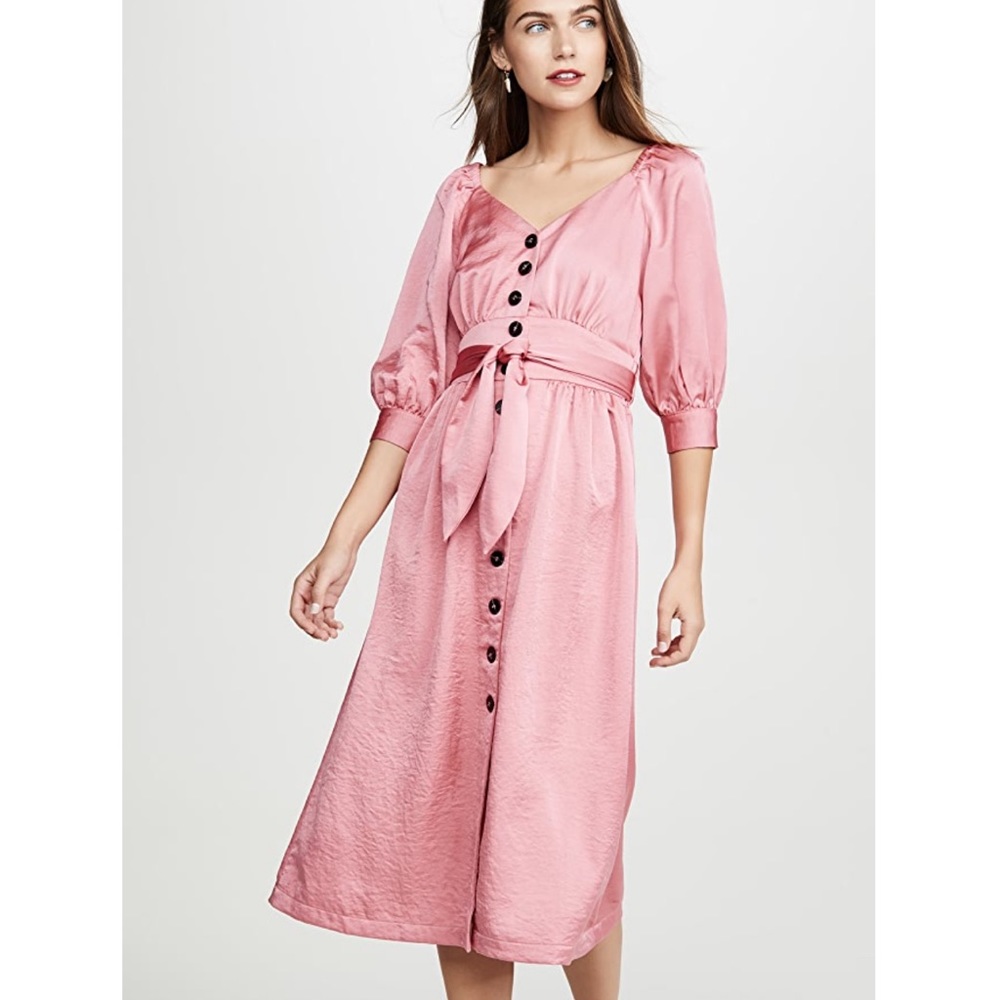 Moon River
Raglan Puff Sleeve Dress